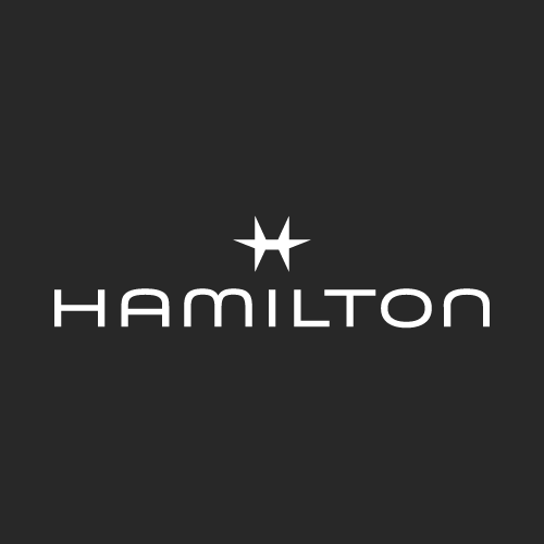 Fond noir avec le mot « HAMILTON » en blanc, une étoile au-dessus de la lettre « A ».