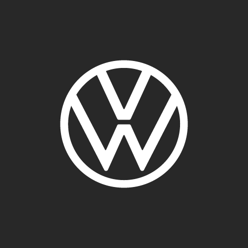 Logo Volkswagen blanc présentant les lettres « V » et « W » entrelacées dans un cercle sur un fond noir.